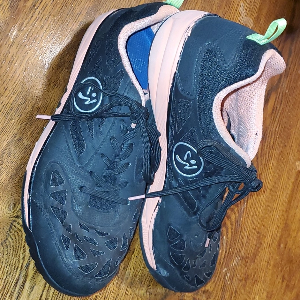 Zumba dance shoes